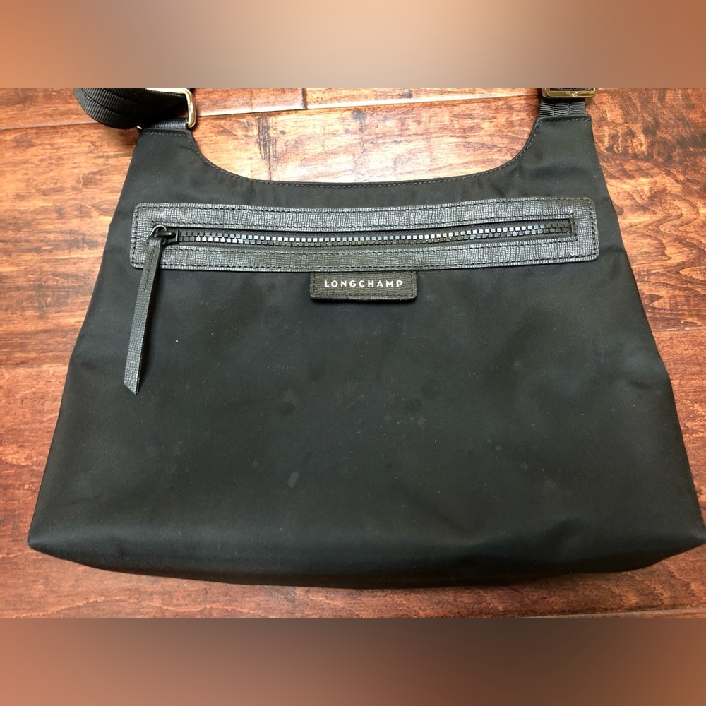 Longchamp Le Pliage Neo Flat Nylon Crossbody - Black - Picture 14 of 14